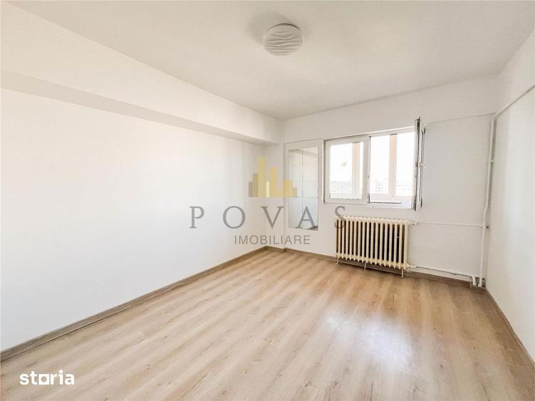 Apartament cu 3 camere decomandat în Obor
