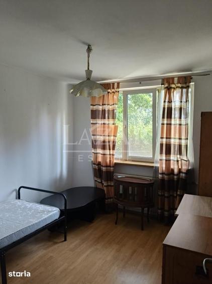 Apartament cu 4 camere decomandat în Militari