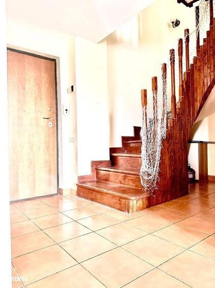Apartament cu 4 camere în Unirii