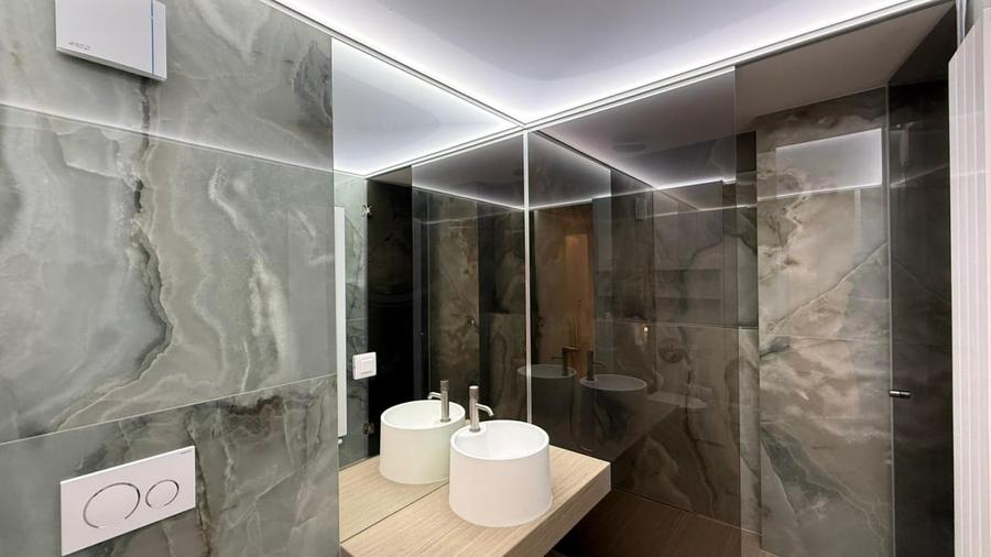 Apartament cu 3 camere semidecomandat în Iancu Nicolae