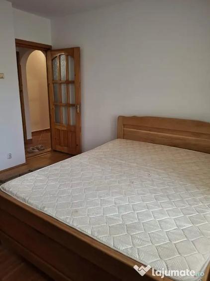 Inchiriez apartament 2 camere - 4