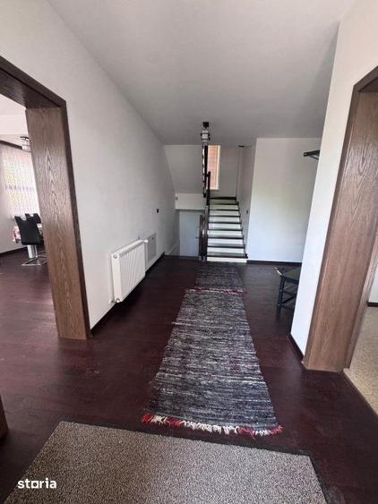 Casă cu 5 camere cu Teren 450 Mp în Satu Mare