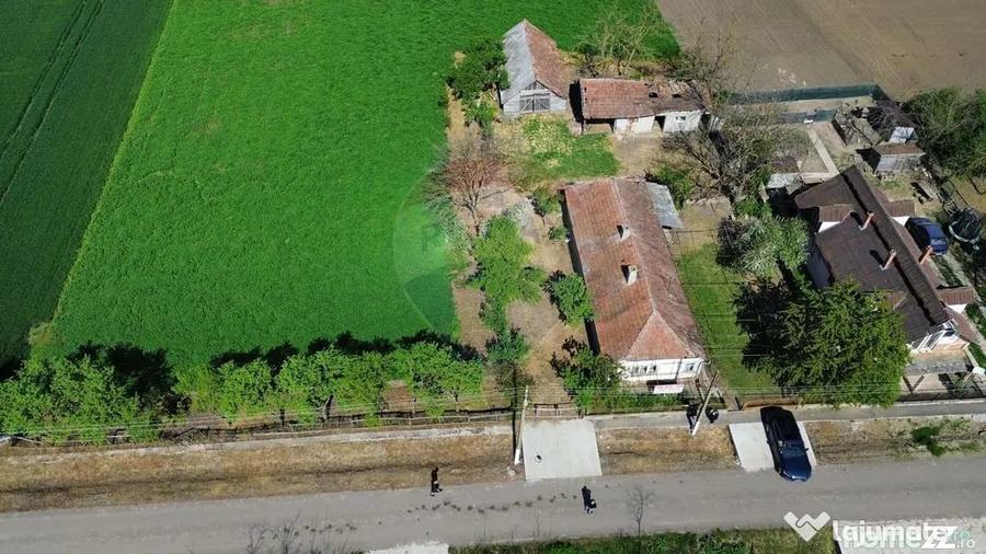 Casă cu 3 camere cu Teren 5000 Mp în Craidorolț