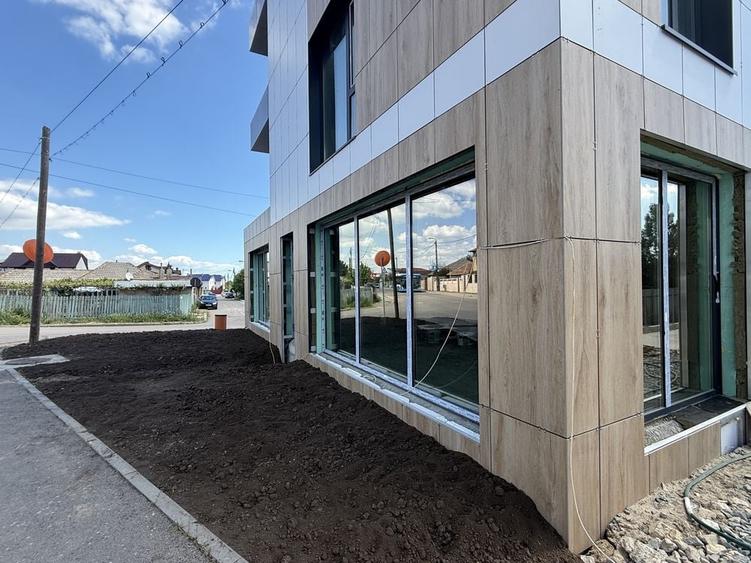 Spațiu comercial, de 100 mp, în Palazu Mare