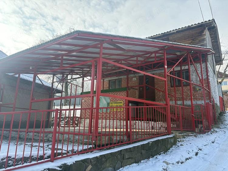 Casă cu 1 camere cu Teren 285 Mp în Șotrile