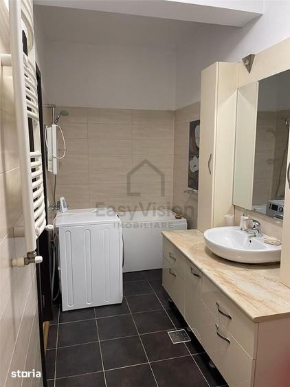 Apartament cu 3 camere în Crângași