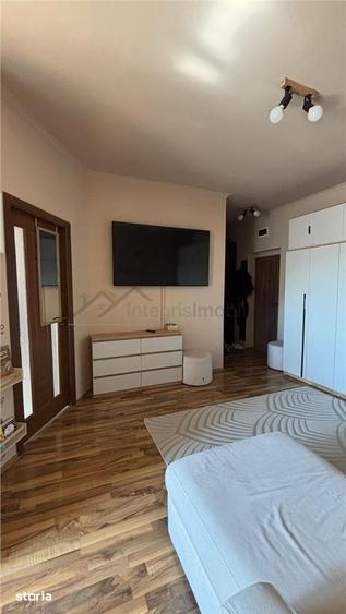 Apartament cu 2 camere decomandat în Paleu