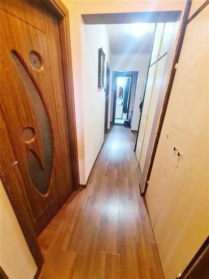 Apartament cu 4 camere decomandat, mobilat în Răcădău