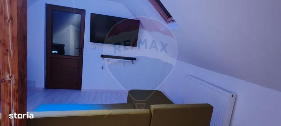 Casă cu 4 camere în Brașovul Vechi