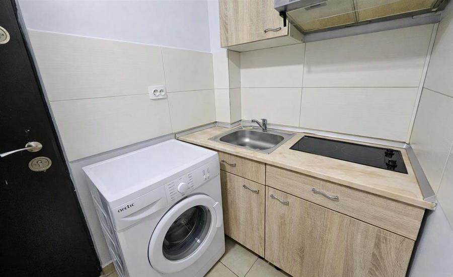 Garsonieră decomandată, mobilată în Mărăști