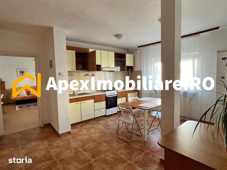 Apartament cu 2 camere decomandat în Tei
