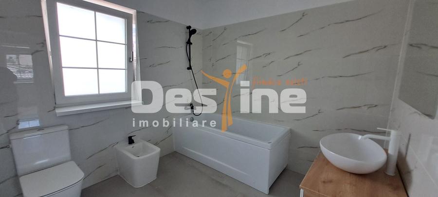 Casă individuală cu 4 camere cu Canalizare în Valea Adâncă