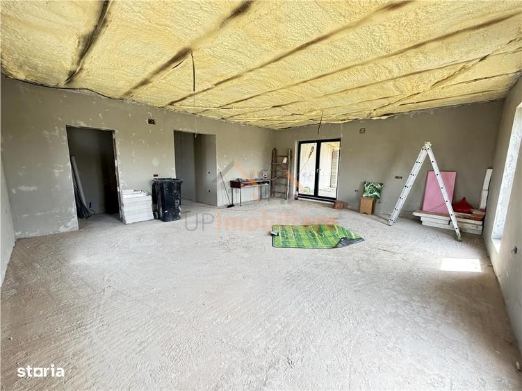 Casă cu 4 camere în Fughiu