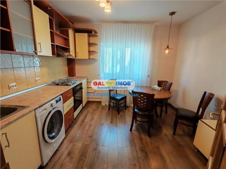 Apartament cu 3 camere decomandat, mobilat în Vitan