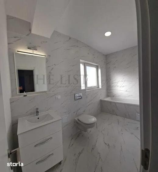 Casă cu 4 camere cu Teren 330 Mp în Balotești