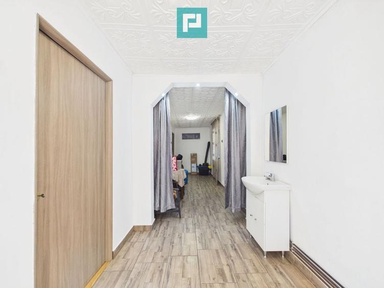Casă individuală cu 3 camere cu Canalizare în Bujac