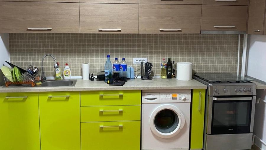 Apartament cu 3 camere decomandat, mobilat în 13 Septembrie