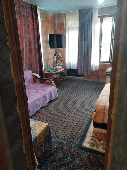 Casă cu 6 camere cu Teren 559 Mp în Ordoreanu