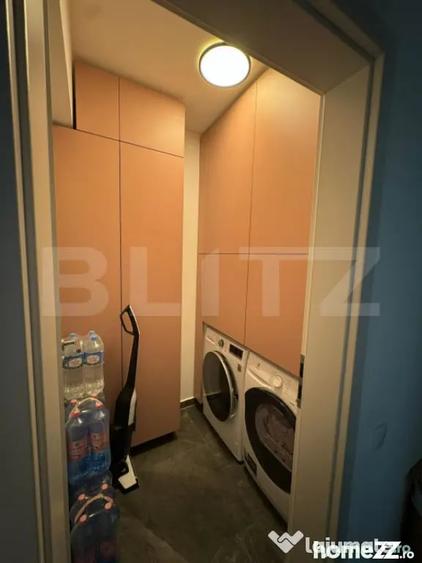Apartament cu 3 camere decomandat în 13 Decembrie