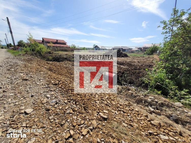 Teren de 1312 mp, în Coltău
