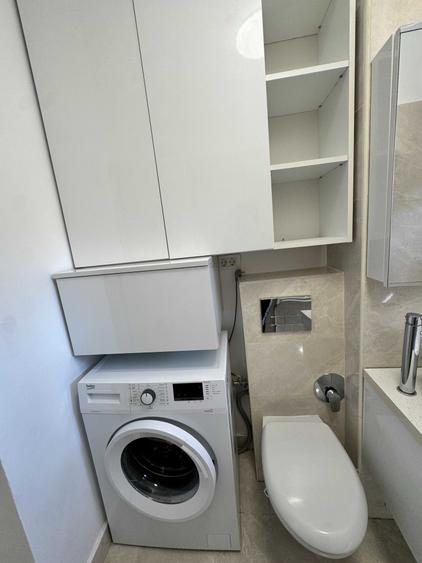 Garsonieră decomandată în Central