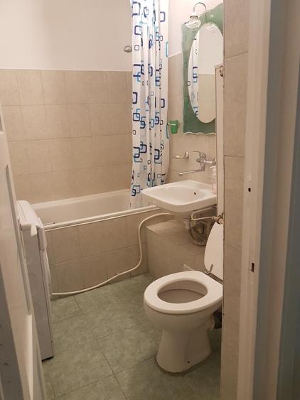 Apartament cu 2 camere semidecomandat în Dacia