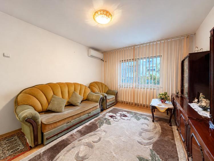 Apartament cu 2 camere semidecomandat în Inel I