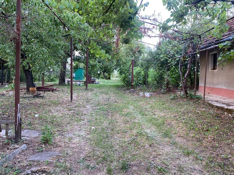 Casă cu 3 camere în Șișterea