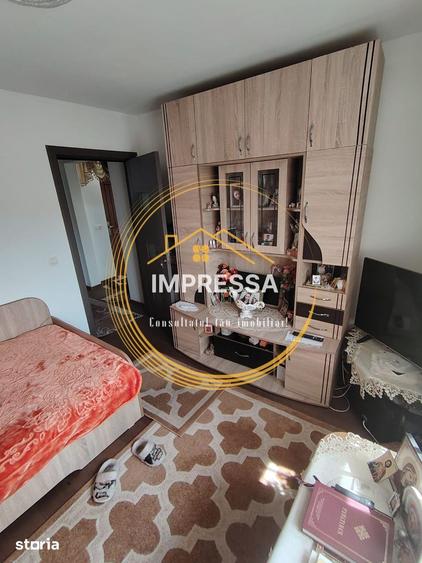 Se vinde apartament 2 camere decomandat 60mp etaj 4 din 4 62.900e - 13