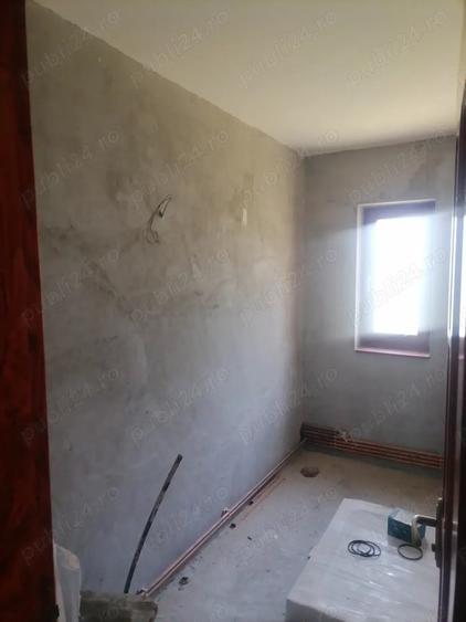 Casă cu 3 camere în Curtea de Argeș