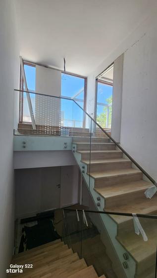 Casă cu 6 camere cu Teren 425 Mp în Nord