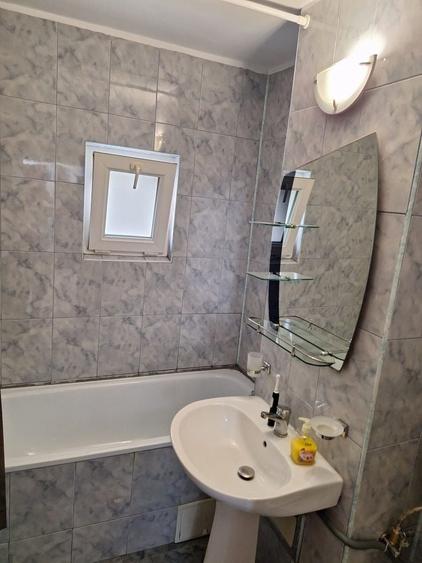 Apartament cu 2 camere decomandat în Tineretului