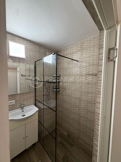 Apartament cu 3 camere decomandat în Tătărași
