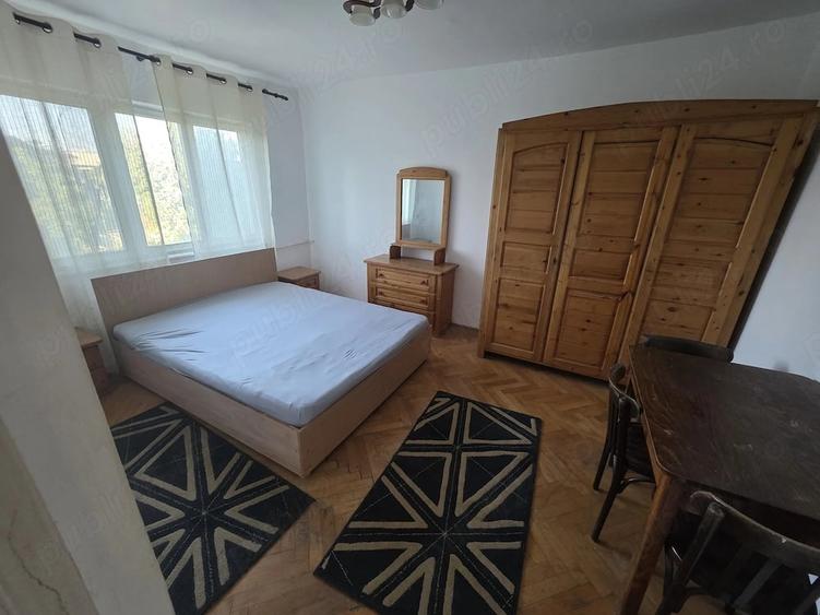 Apartament cu 3 camere decomandat în Circumvalațiunii