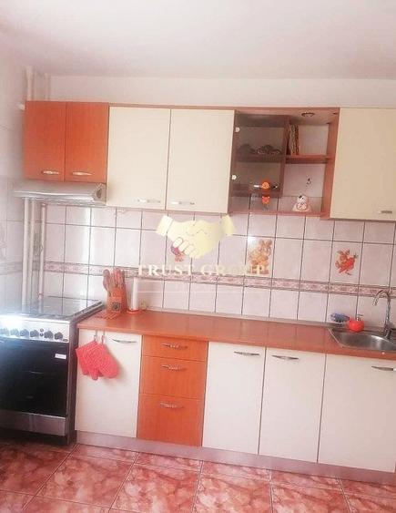 Apartament cu 2 camere decomandat în Lacul Tei