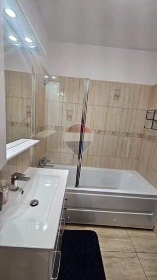 Apartament cu 2 camere decomandat, mobilat în Calea Romanului