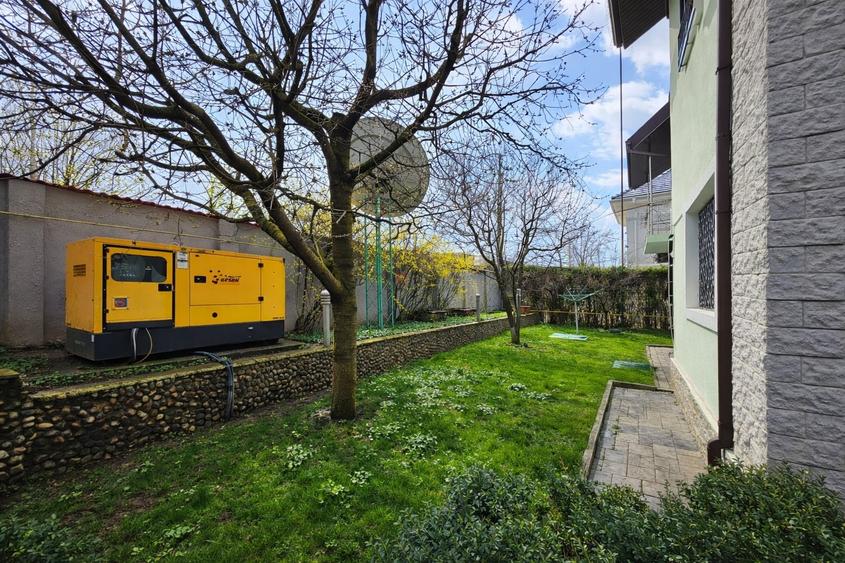 Casă individuală cu 5 camere cu Piscina în Snagov
