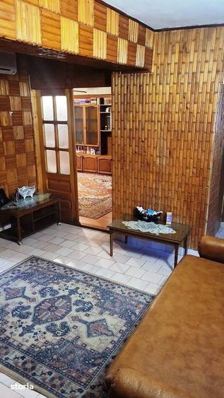 Apartament cu 4 camere decomandat în Ultracentral