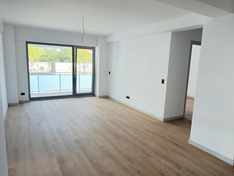 Apartament cu 2 camere decomandat în Lipovei