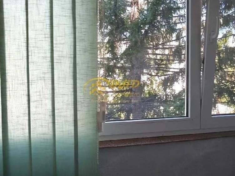 Apartament cu 2 camere semidecomandat în Tătărași