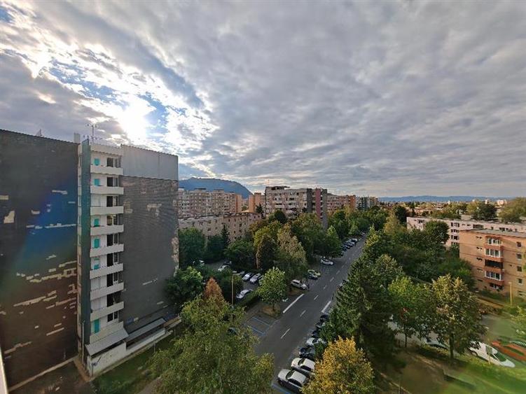 Apartament cu 2 camere semidecomandat, mobilat în Astra