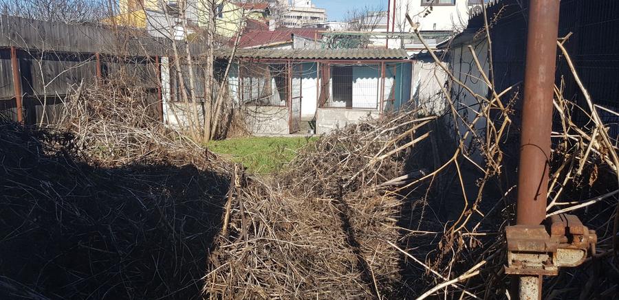 Teren Construcții intravilan de 388 mp, în Trocadero