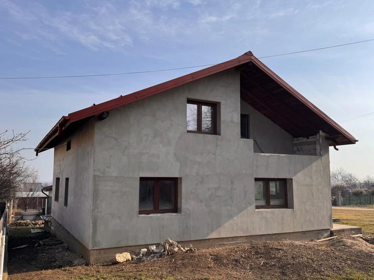 Casa noua cu mansarda zona electrocontact Botosani - 7