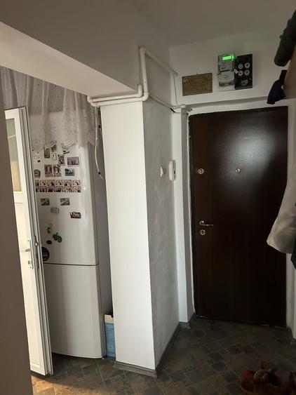 Apartament cu 3 camere semidecomandat în Trivale