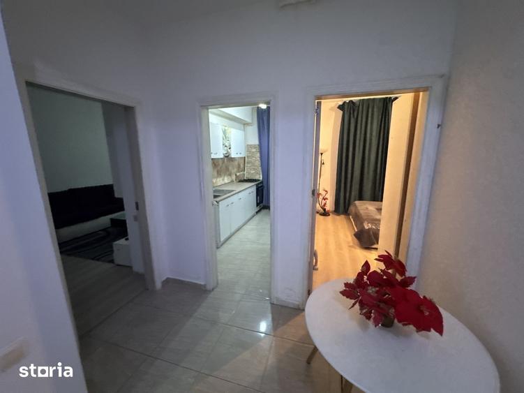 Apartament cu 3 camere decomandat, mobilat în Ozana