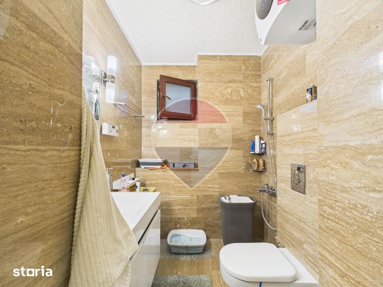 Apartament cu 5 camere în Primăverii