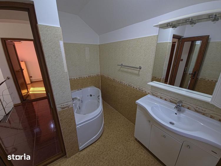 Casă cu 3 camere cu Teren 200 Mp în Cumpăna