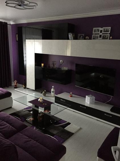 Apartament cu 3 camere nedecomandat în Central