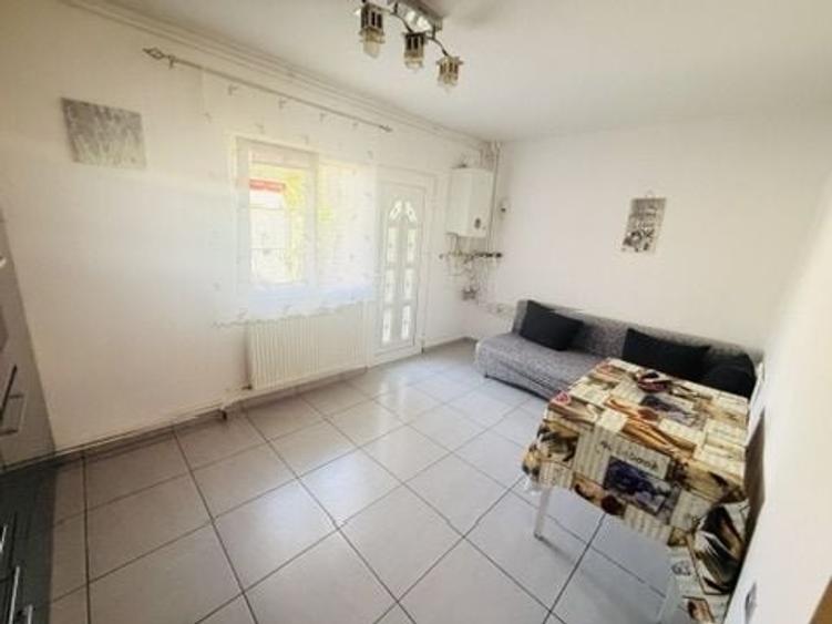 Casă individuală cu 3 camere cu Canalizare în Freidorf
