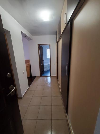 Garsonieră decomandată în Florești